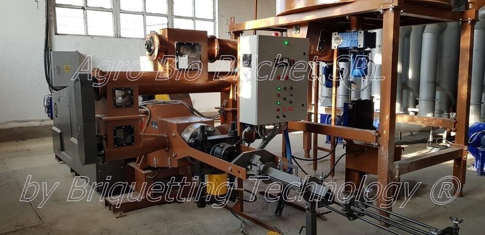 Briquetting line for sawdust in Onesti