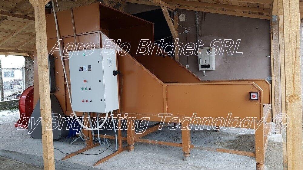 Straw briquette and pellet production line Tortoman