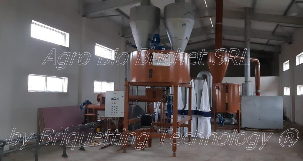 Straw briquetting line in Murgeanca, Ialomita