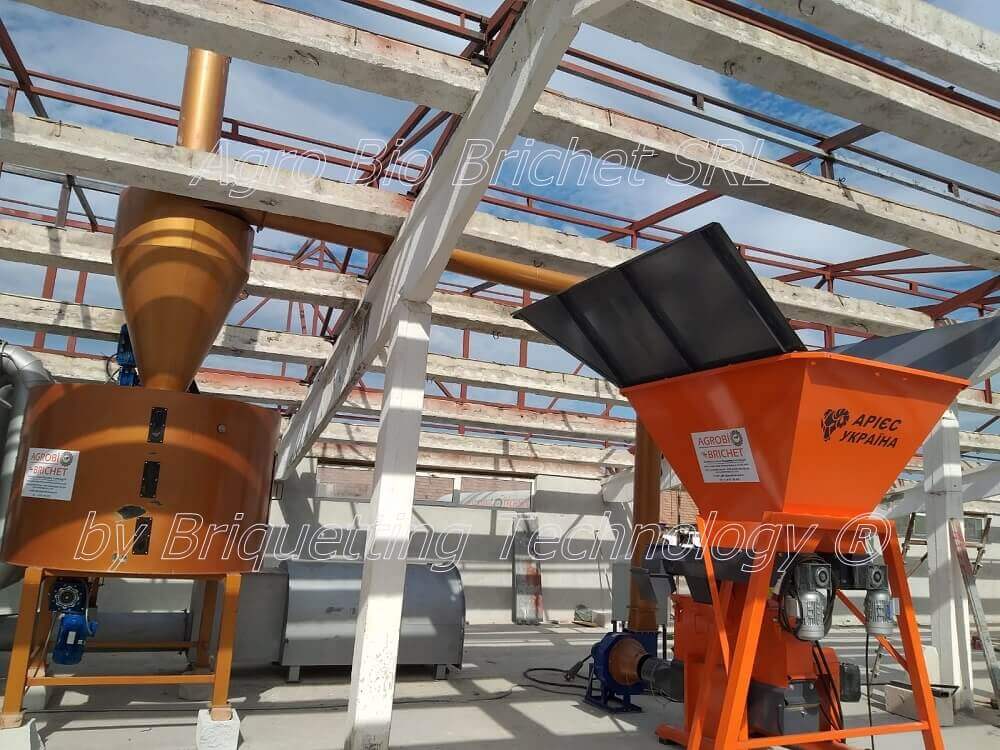 Sawdust briquetting line at Sutesti, Valcea
