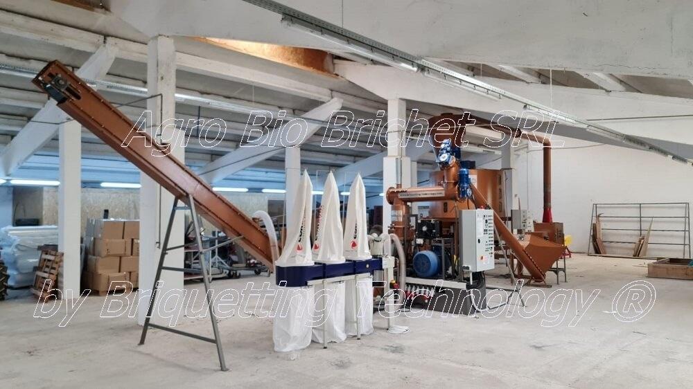 Pelletizing line for straw and alfalfa in Cenei Pelletizing line for straw and alfalfa in Cenei